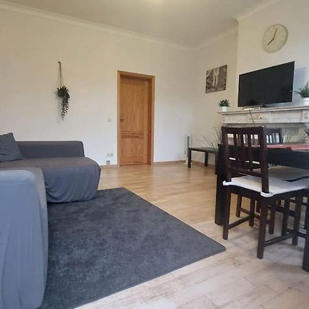 Charming 1-Bedroom Apartment Брюссель Экстерьер фото