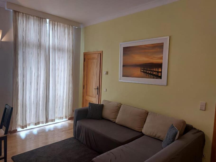 Charming 1-Bedroom Apartment Брюссель Экстерьер фото